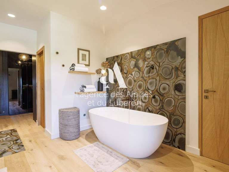 Maison Lourmarin - 7 chambres - 380m²