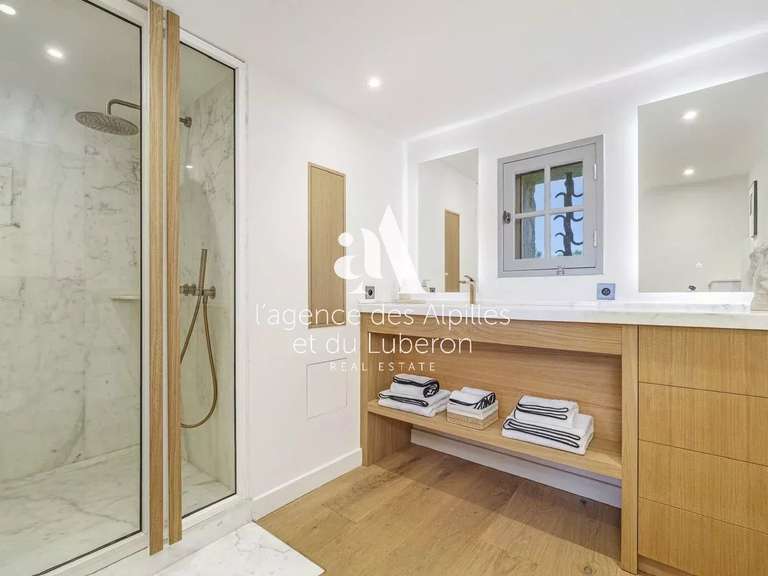 Maison Lourmarin - 7 chambres - 380m²