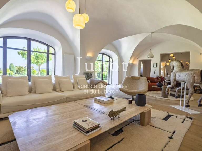 Maison Lourmarin - 7 chambres - 380m²