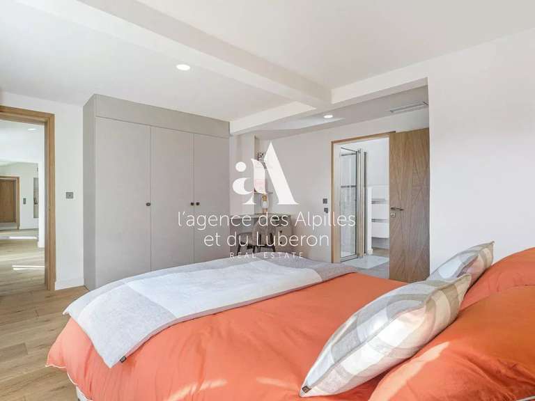 Maison Lourmarin - 7 chambres - 380m²