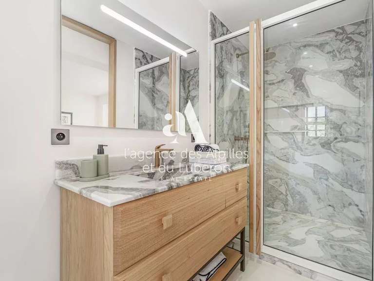 Maison Lourmarin - 7 chambres - 380m²