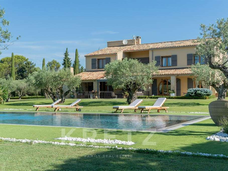 House Lourmarin