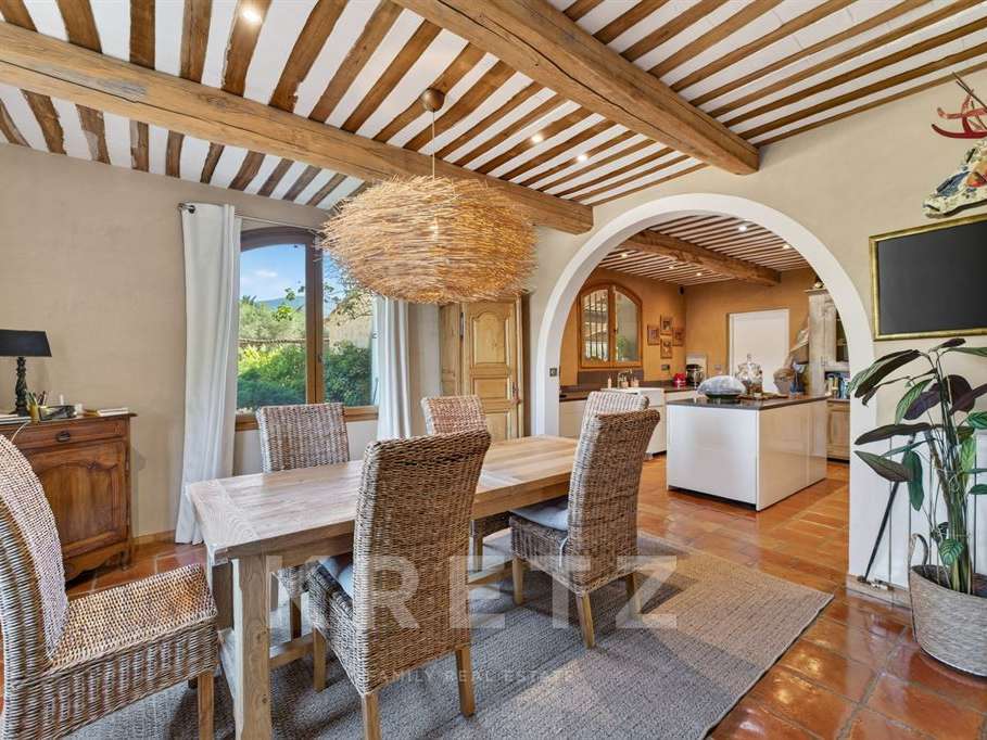 House Lourmarin