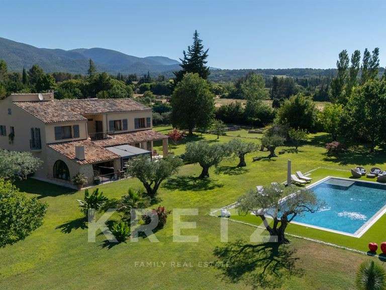 House Lourmarin - 5 bedrooms - 297m²