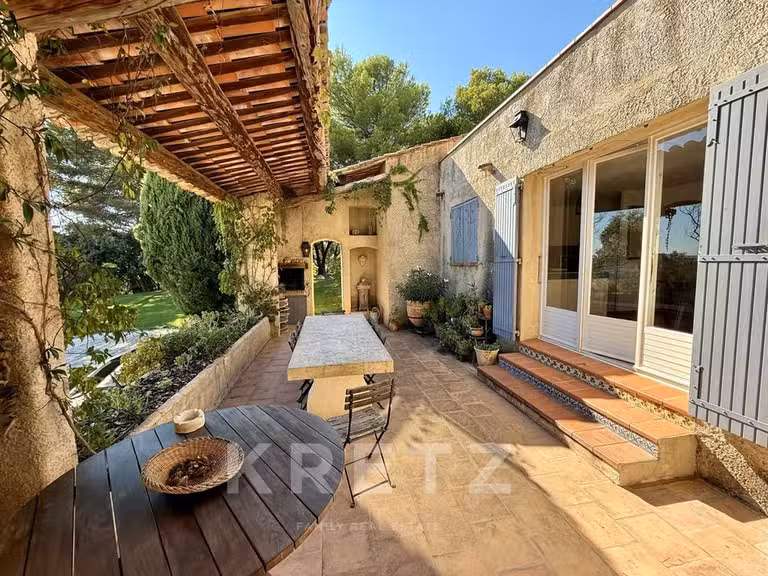 Maison Lourmarin - 4 chambres - 170m²