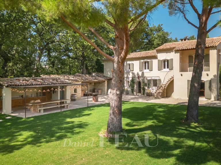 Maison Lourmarin - 5 chambres - 415m²