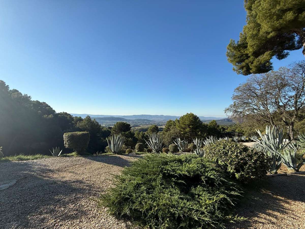 Property Lourmarin
