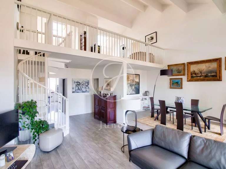 Apartment Louveciennes - 4 bedrooms - 224m²