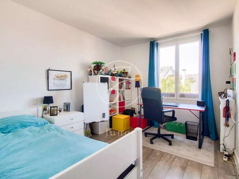 Apartment Louveciennes - 4 bedrooms - 224m²