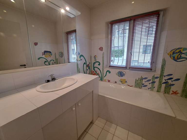 House Louveciennes - 2 bedrooms - 154m²