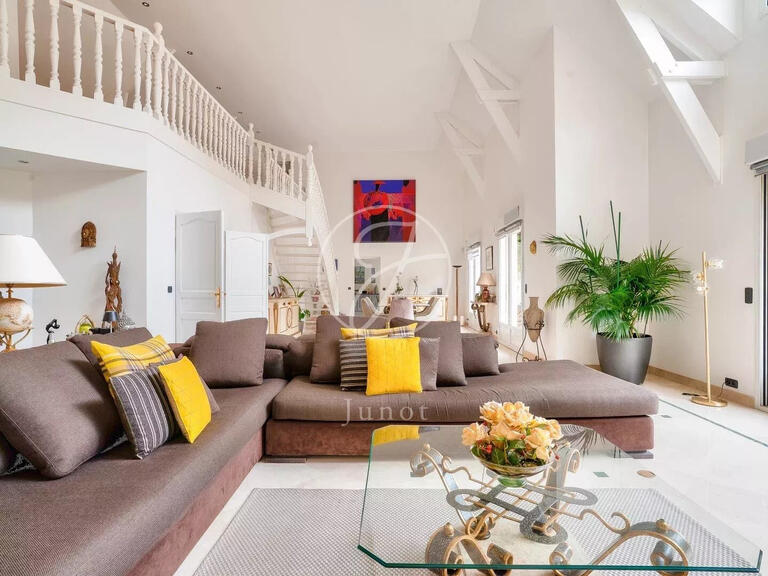 Maison Louveciennes - 4 chambres - 448m²