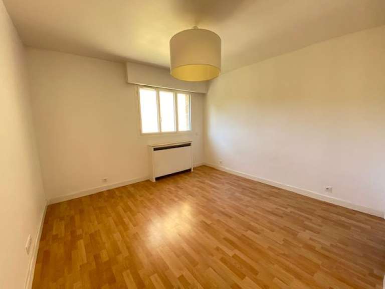 Maison Louveciennes - 6 chambres - 181m²