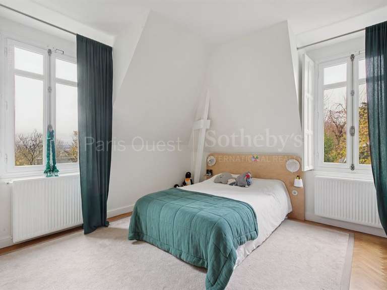 Maison Louveciennes - 5 chambres - 333m²