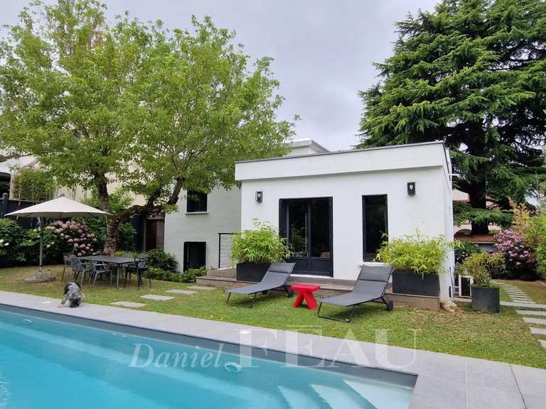 Maison Louveciennes - 4 chambres - 158m²