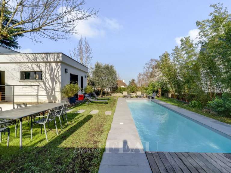 Maison Louveciennes - 4 chambres - 158m²