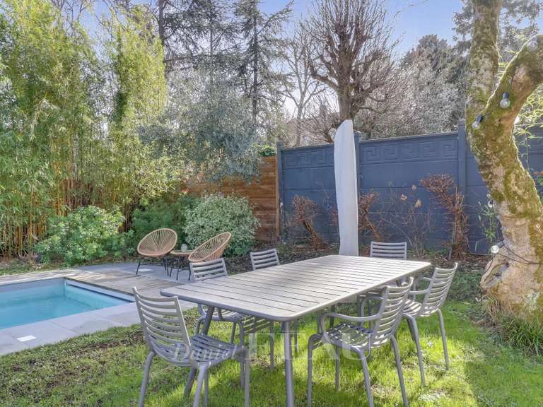 Maison Louveciennes - 4 chambres - 158m²