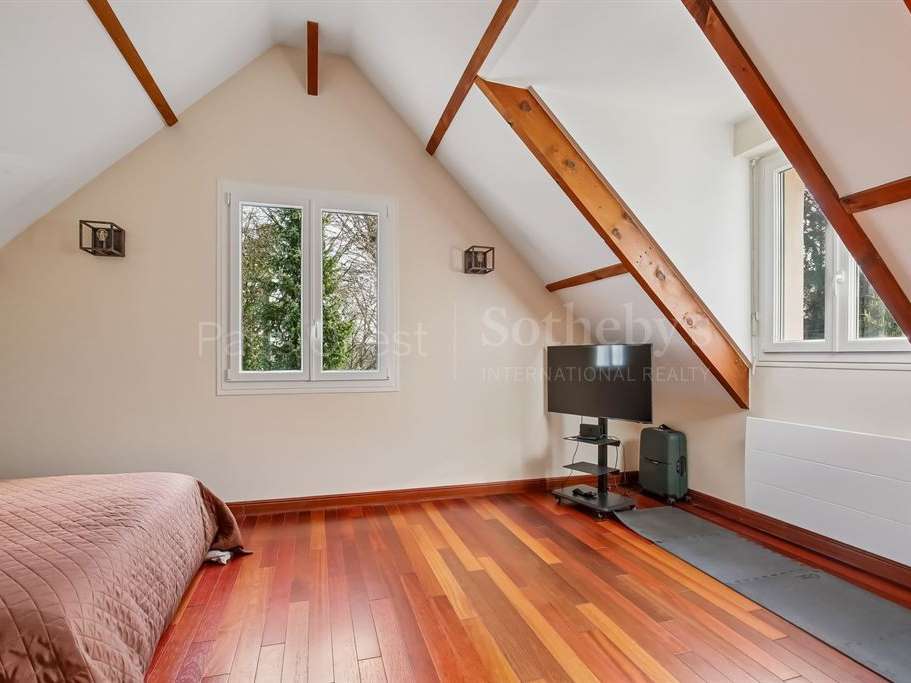 House Louveciennes