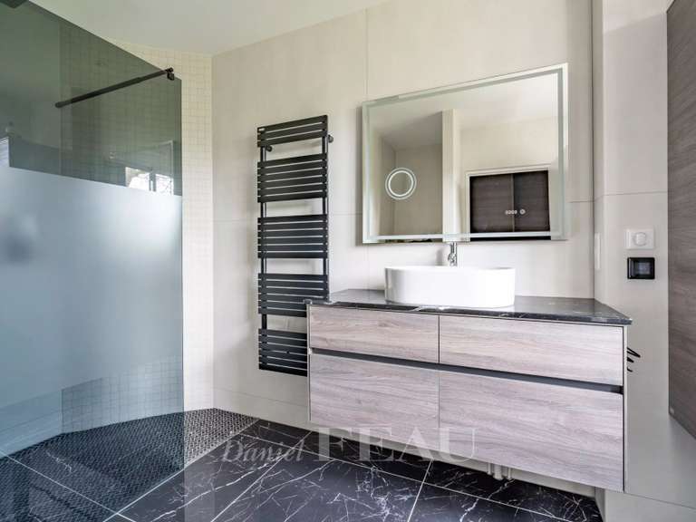 Maison Louveciennes - 7 chambres - 460m²