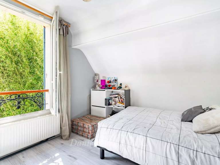 Maison Louveciennes - 6 chambres - 260m²