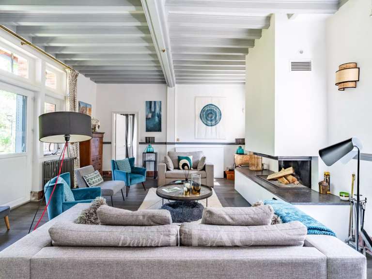 Maison Louveciennes - 6 chambres - 260m²