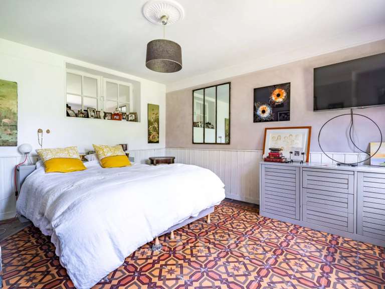 Maison Louveciennes - 6 chambres - 260m²