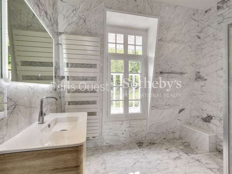 Maison Louveciennes - 6 chambres - 413m²