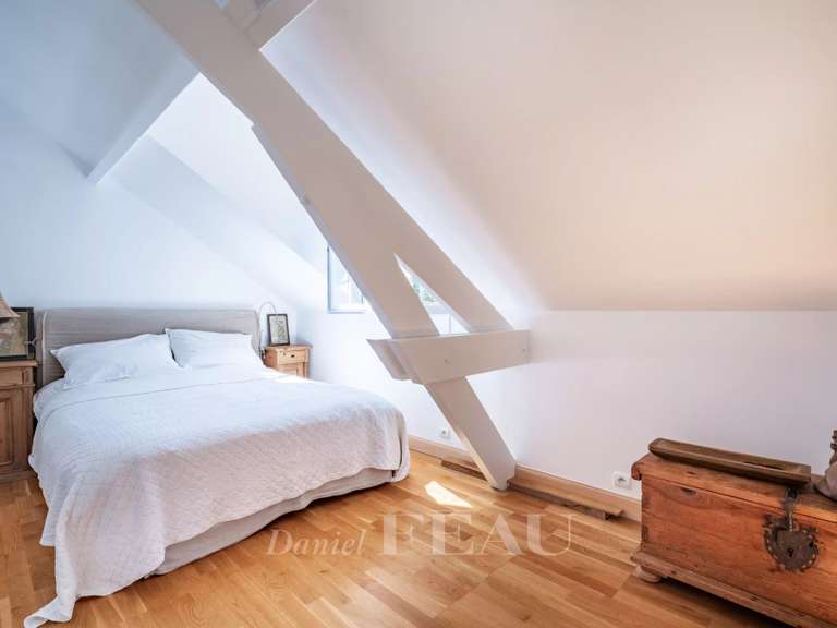 Maison Louveciennes - 5 chambres - 269m²
