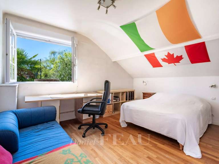 Maison Louveciennes - 5 chambres - 269m²