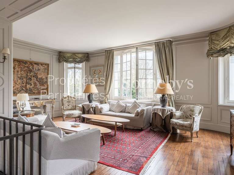 House Louveciennes - 4 bedrooms - 790m²