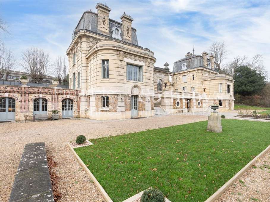 House Louveciennes