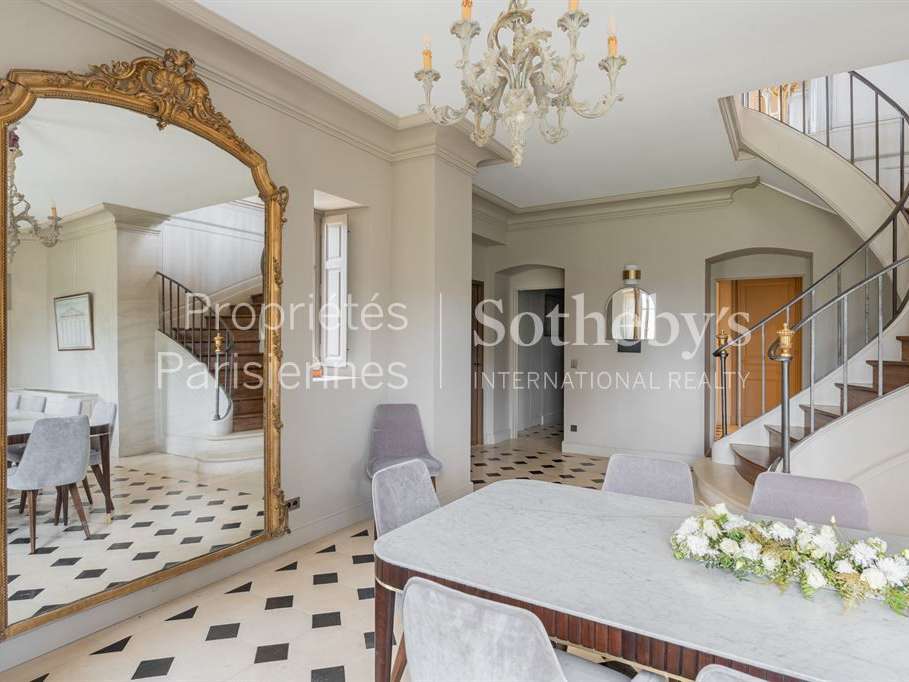 House Louveciennes