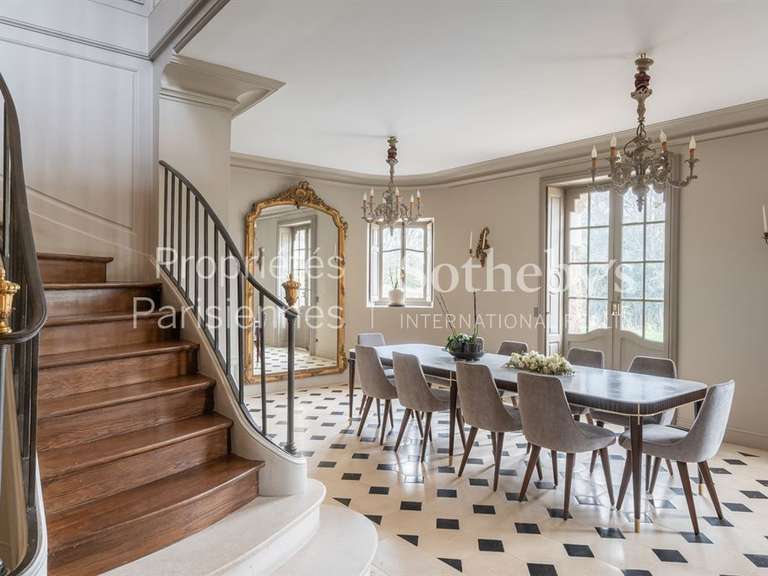 House Louveciennes - 4 bedrooms - 790m²