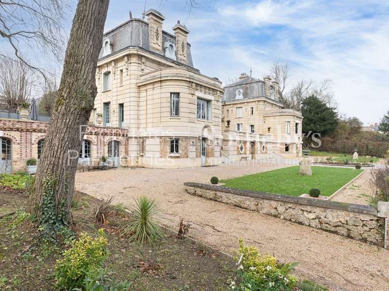 House Louveciennes - 4 bedrooms - 790m²