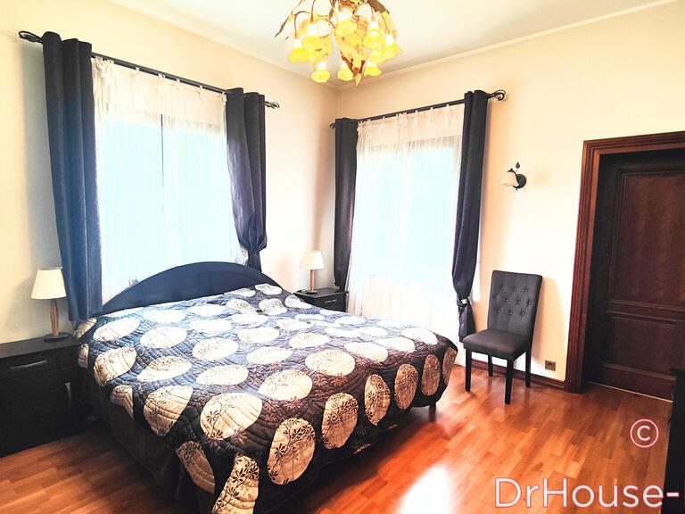 Villa Louveciennes - 5 chambres - 600m²