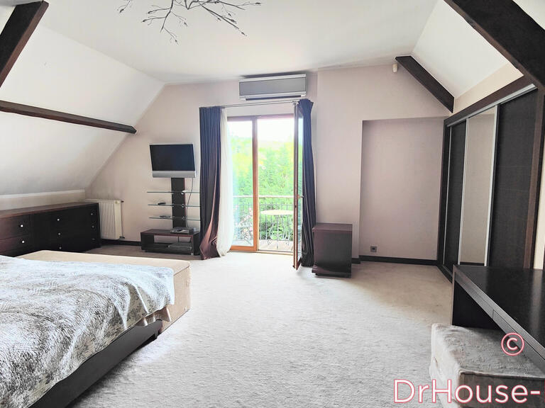 Villa Louveciennes - 5 chambres - 600m²