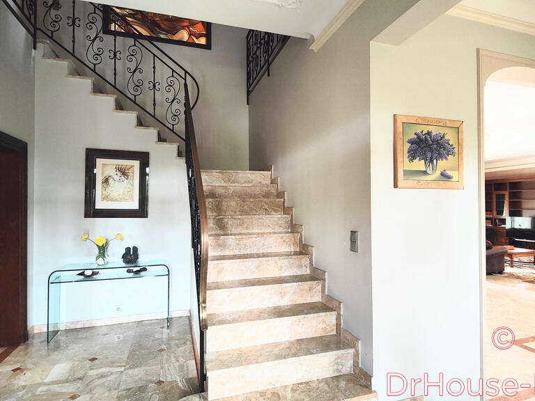 Villa Louveciennes - 5 chambres - 600m²