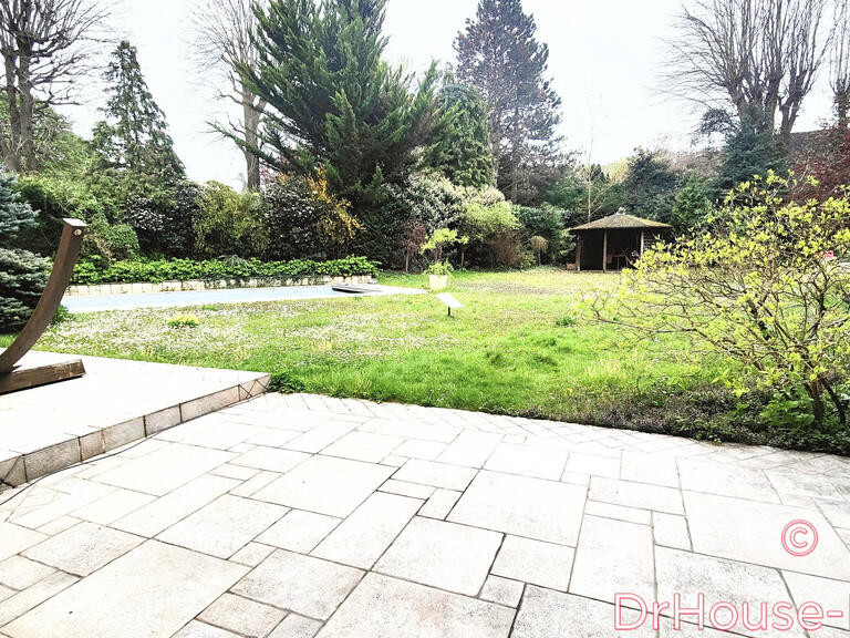 Villa Louveciennes - 5 chambres - 600m²