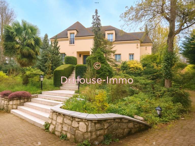 Villa Louveciennes - 5 chambres - 600m²