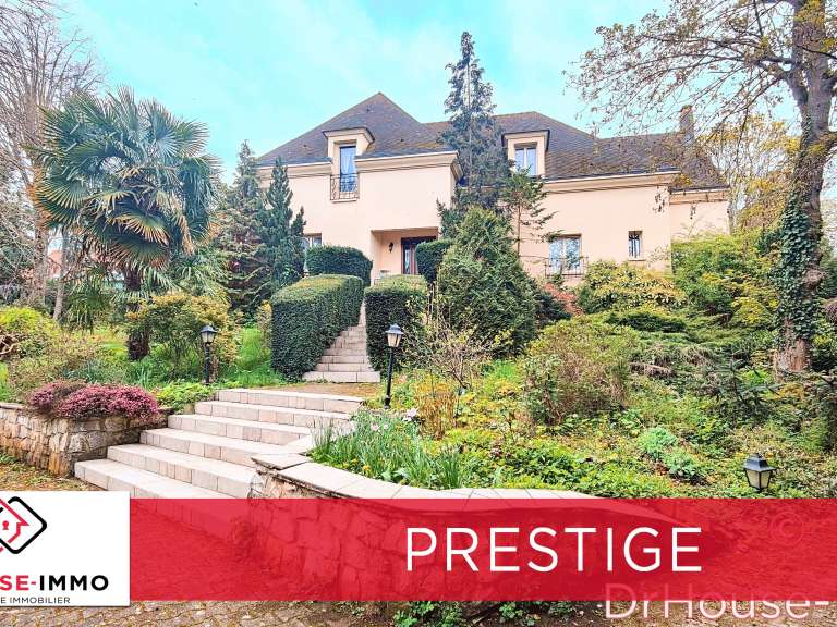 Villa Louveciennes - 5 chambres - 600m²