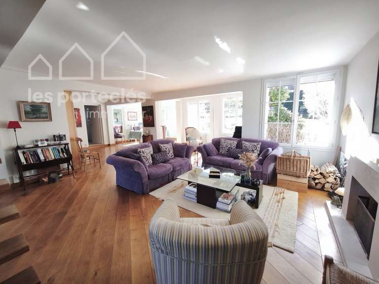 Villa Louveciennes - 5 chambres - 268m²