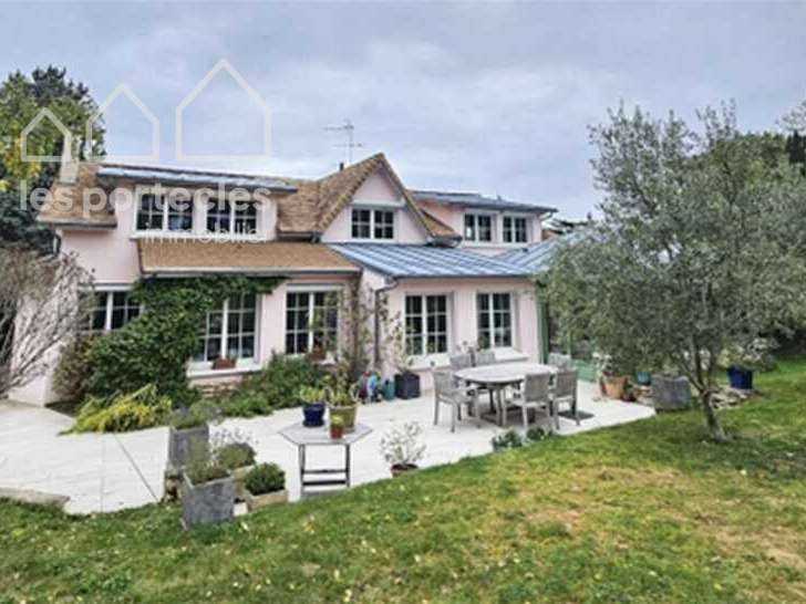 Villa Louveciennes - 5 chambres - 268m²