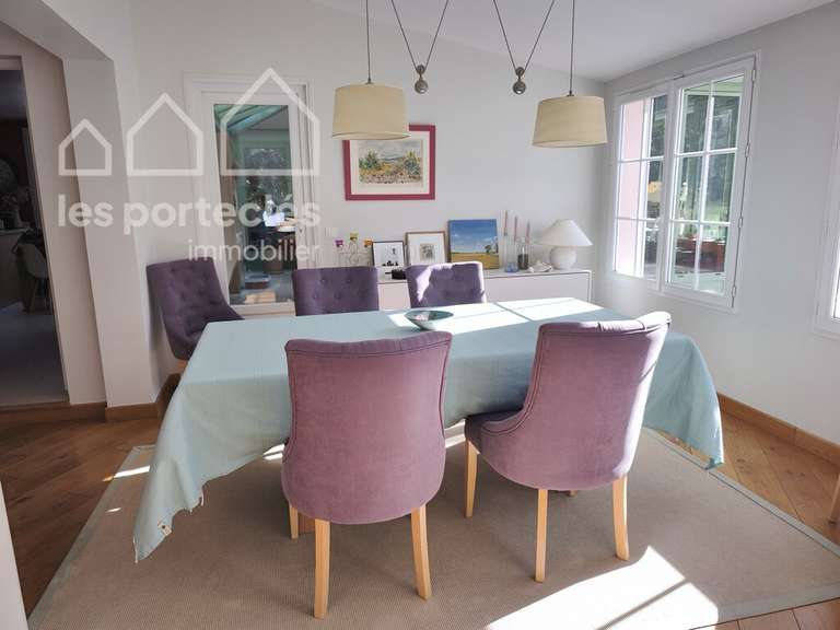 Villa Louveciennes - 5 chambres - 268m²