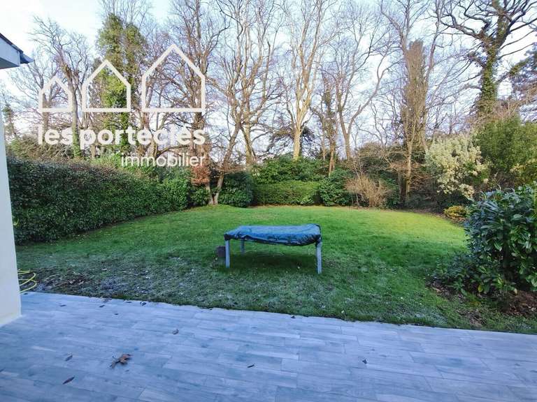 Villa Louveciennes - 5 chambres - 179m²