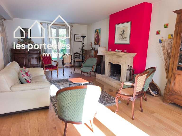 Villa Louveciennes - 5 chambres - 179m²