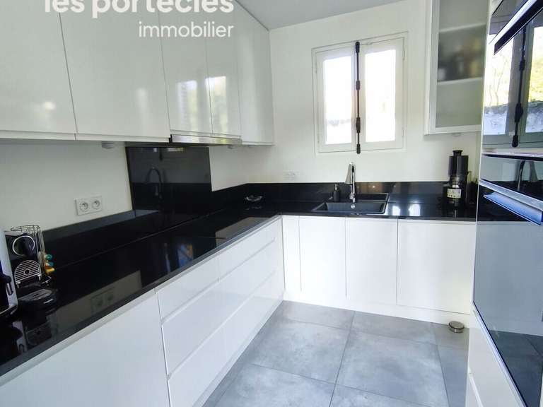 Villa Louveciennes - 4 chambres - 171m²