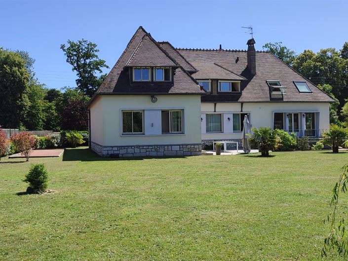 Maison Louviers - 6 chambres - 308m²