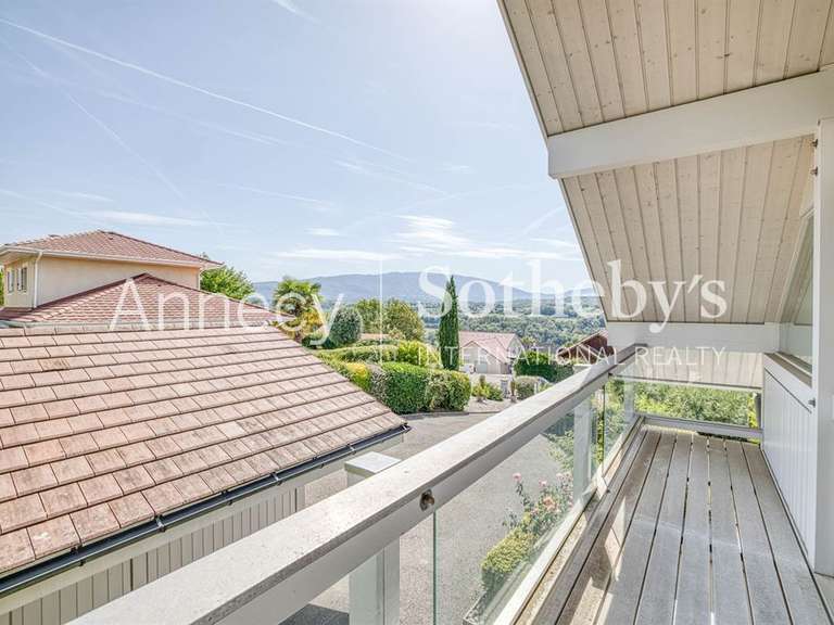Maison Lovagny - 4 chambres - 166m²