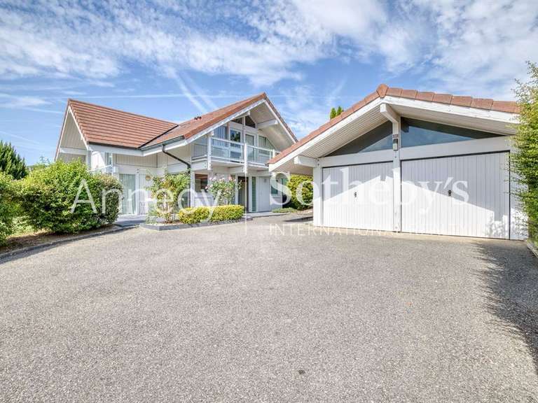 Maison Lovagny - 4 chambres - 166m²