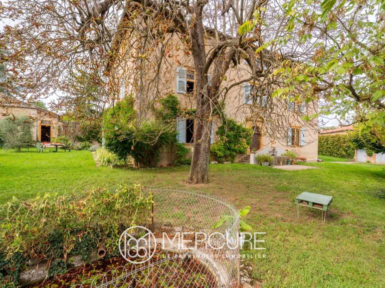 Propriété Lozanne - 7 chambres - 707m²