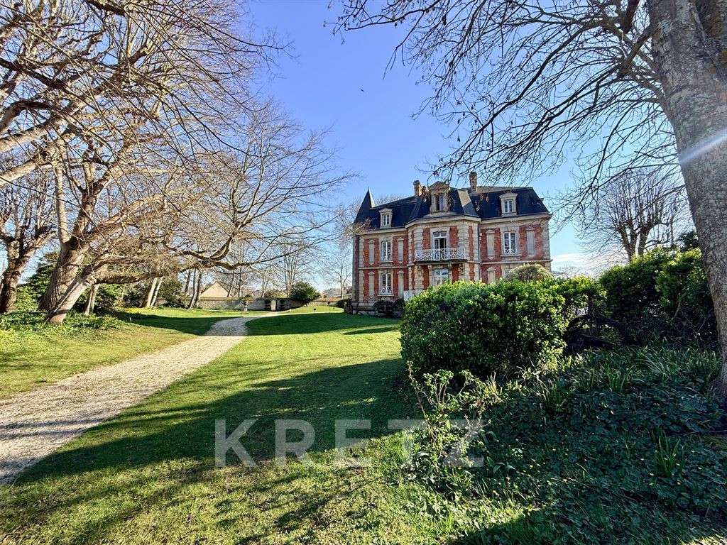 Château Luc-sur-Mer